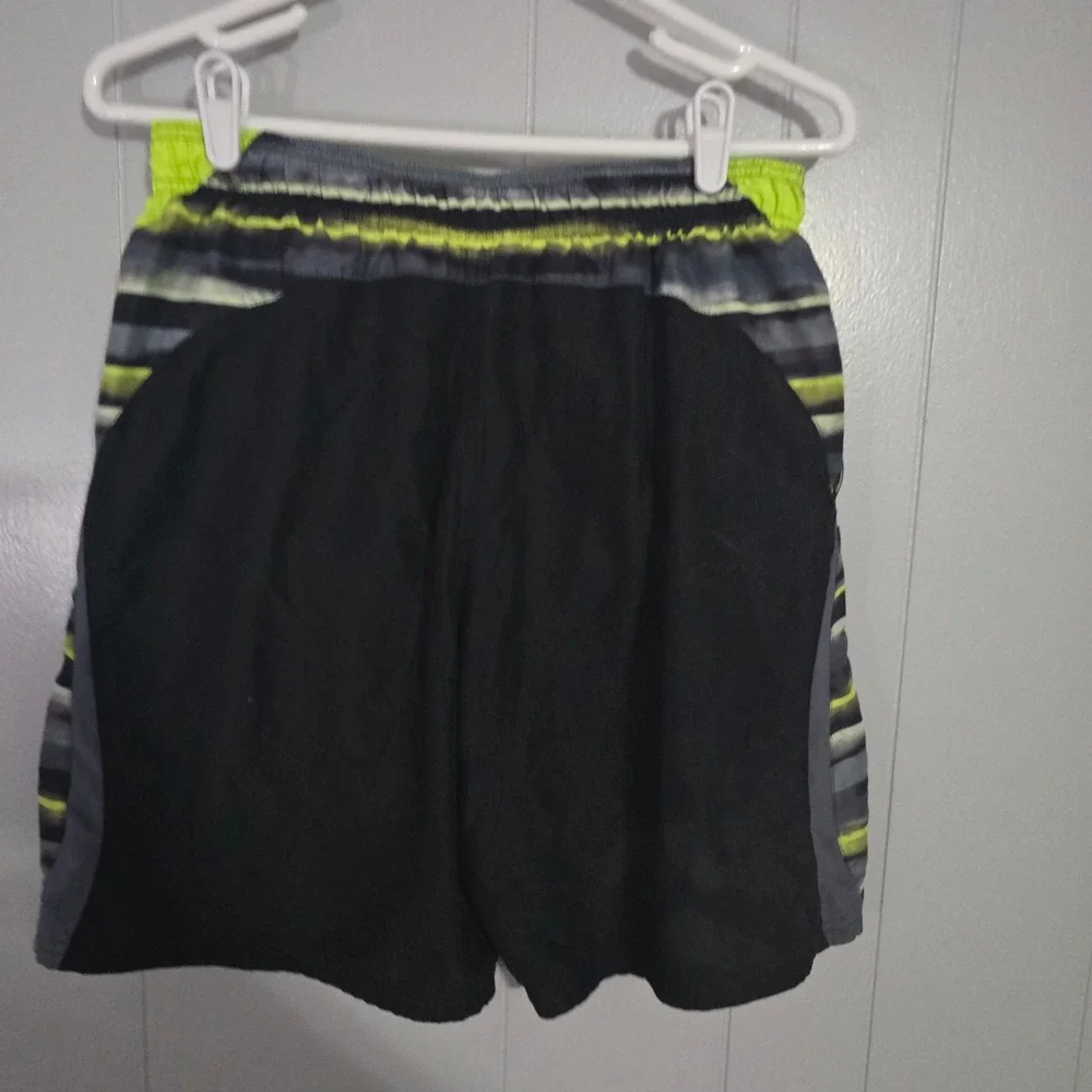 Nike Swim Trunks Mens Medium Black Neon Yellow Striped Board Shorts‎ Athletic